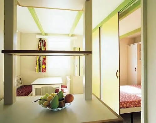 Camping Pinar Del Rey contacts